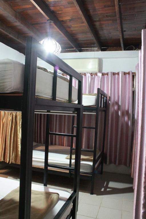 Baan Park Raak Backpacker Hostel Chiang Mai Zewnętrze zdjęcie