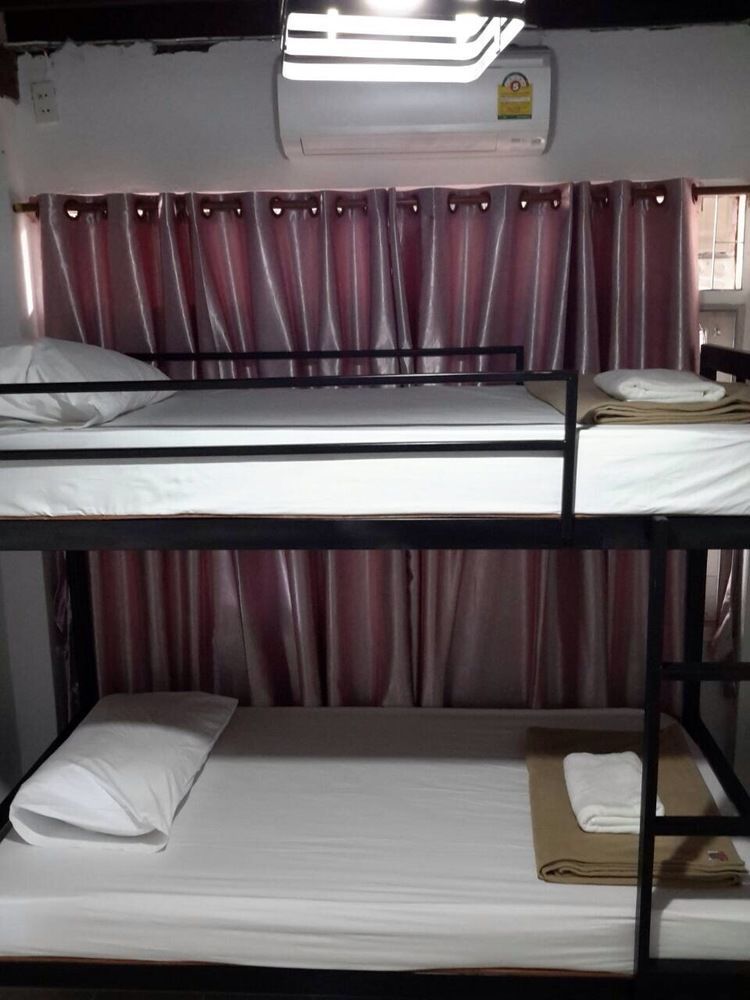 Baan Park Raak Backpacker Hostel Chiang Mai Zewnętrze zdjęcie